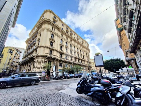 negozio in vendita a Napoli