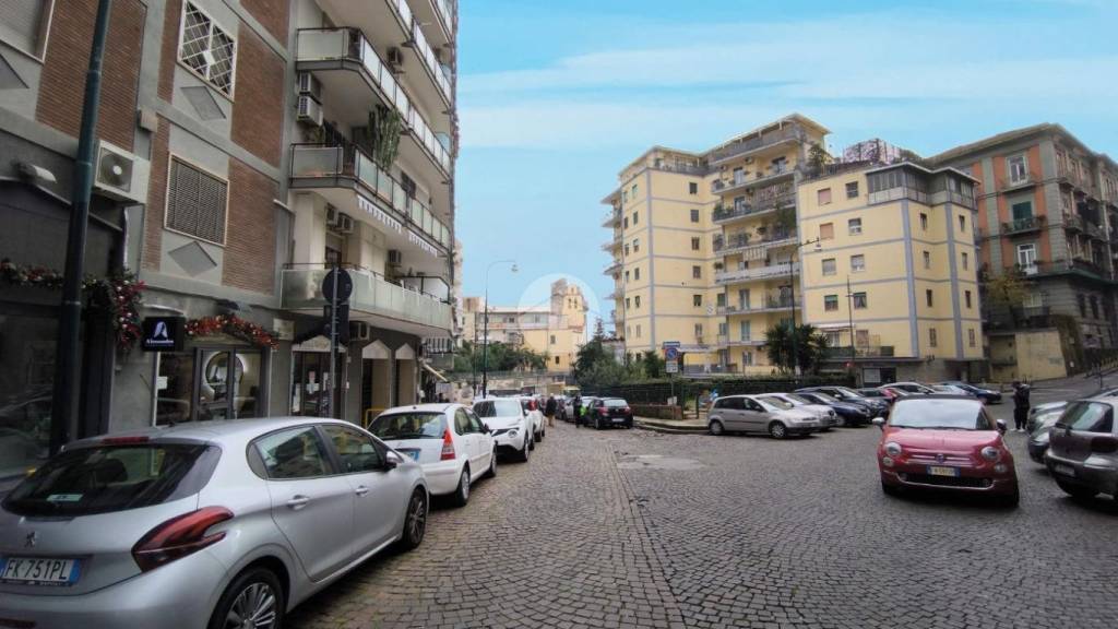 monolocale in vendita a Napoli in zona Stella