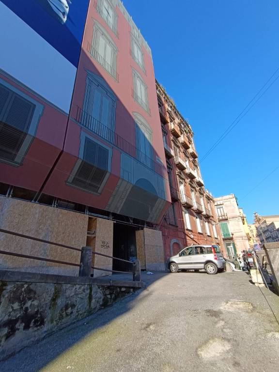 appartamento in vendita a Napoli in zona Pendino / San Giuseppe