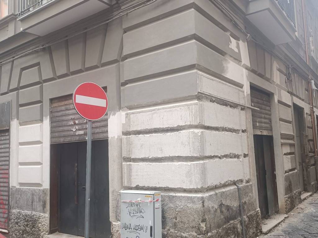 negozio in vendita a Napoli