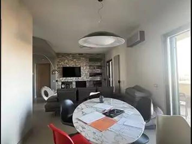 appartamento in vendita a Napoli in zona Camaldoli