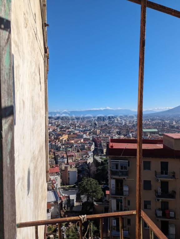 casa indipendente in vendita a Napoli in zona Vomero