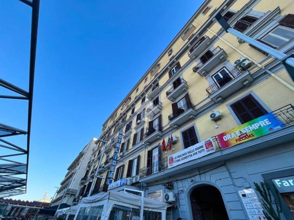 appartamento in vendita a Napoli in zona Pendino / San Giuseppe
