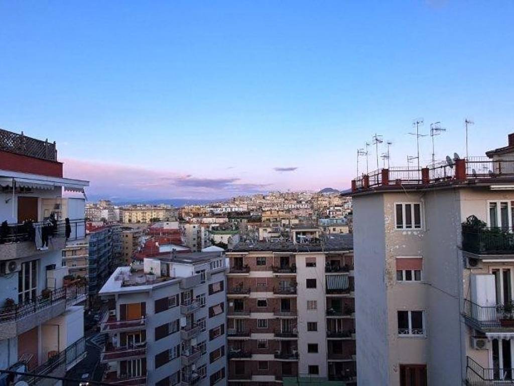 appartamento in vendita a Napoli in zona Vomero