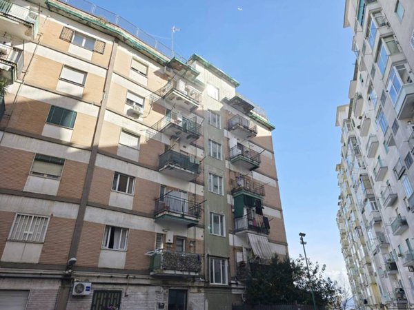 appartamento in vendita a Napoli in zona Capodimonte / Colli Aminei