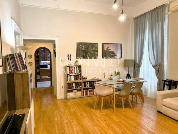 appartamento in vendita a Napoli in zona Porto