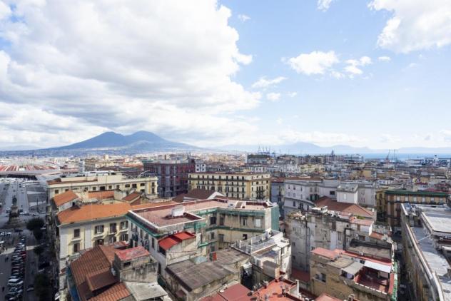 appartamento in vendita a Napoli in zona Pendino / San Giuseppe