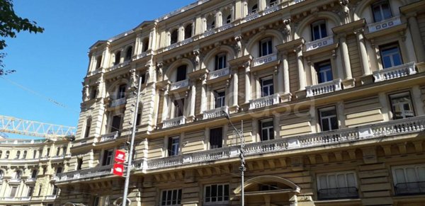 appartamento in vendita a Napoli in zona Pendino / San Giuseppe