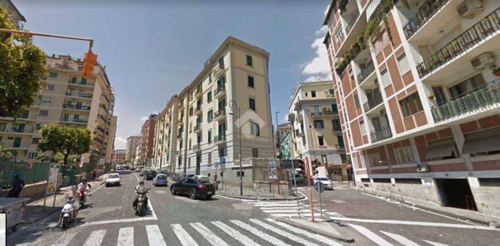 appartamento in vendita a Napoli in zona Arenella