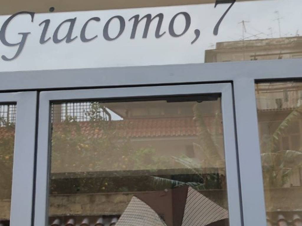 appartamento in vendita a Napoli in zona Secondigliano