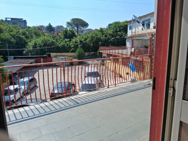 appartamento in vendita a Napoli in zona Piscinola