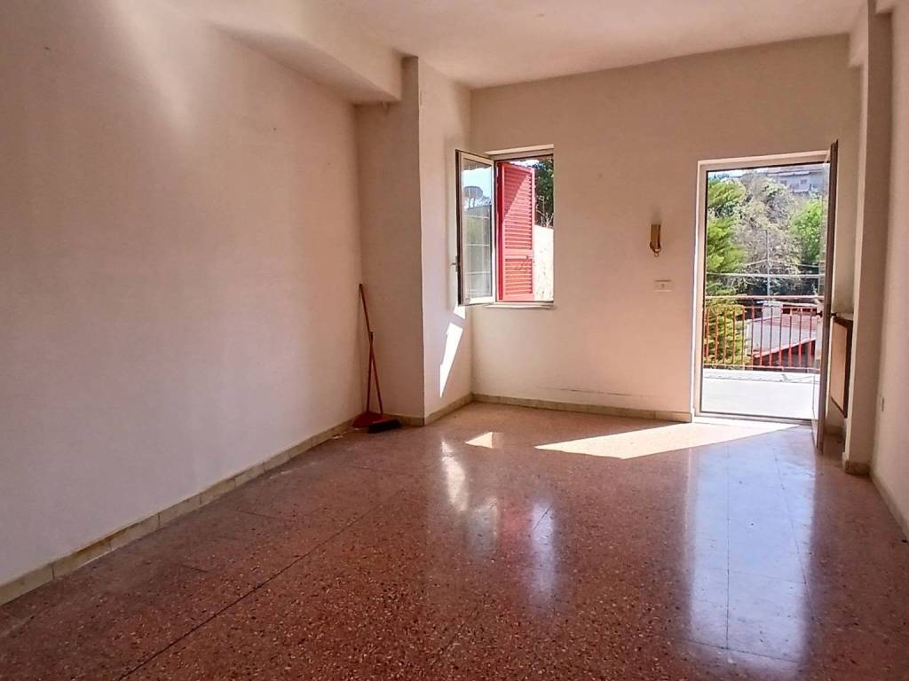 appartamento in vendita a Napoli in zona Chiaiano