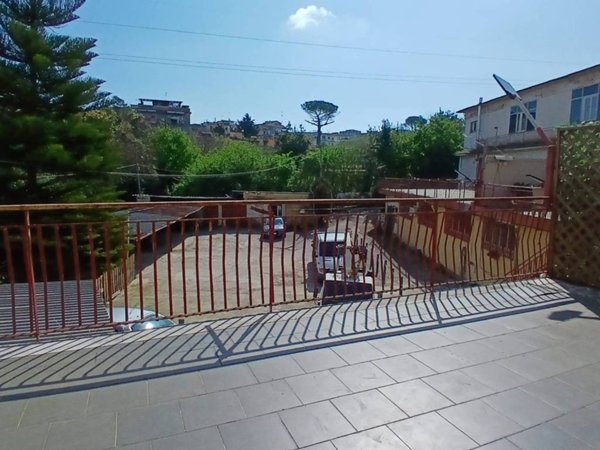 appartamento in vendita a Napoli in zona Piscinola