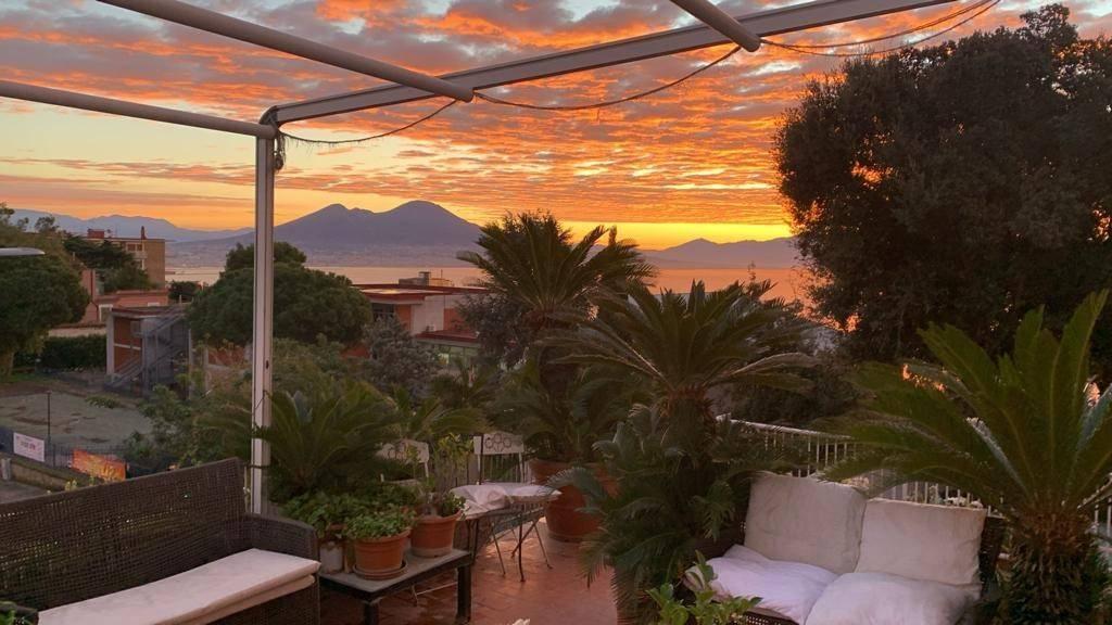 appartamento in vendita a Napoli in zona Posillipo