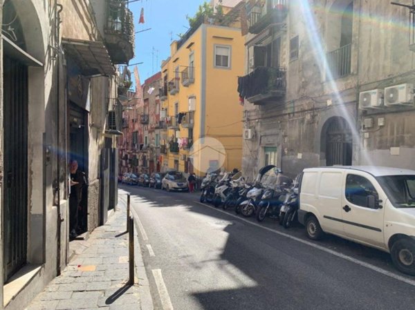 appartamento in vendita a Napoli in zona Stella