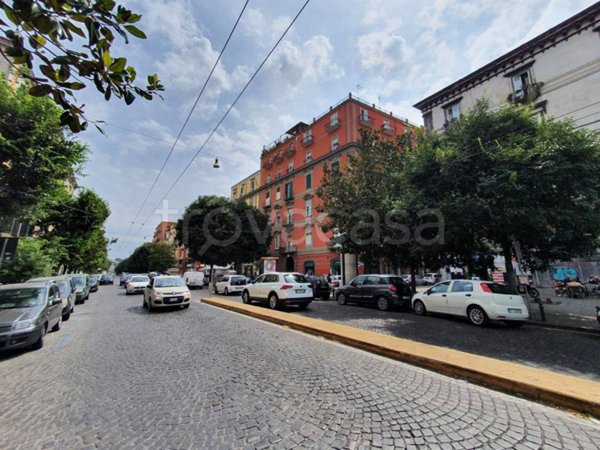 appartamento in vendita a Napoli in zona Stella