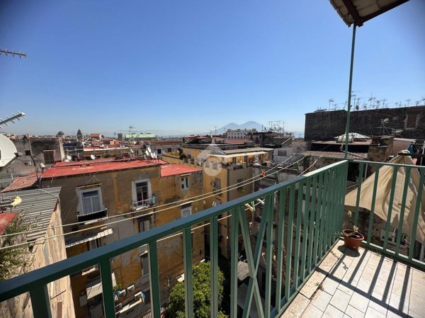 appartamento in vendita a Napoli in zona Montecalvario