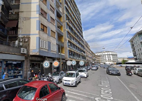 appartamento in vendita a Napoli in zona Mercato