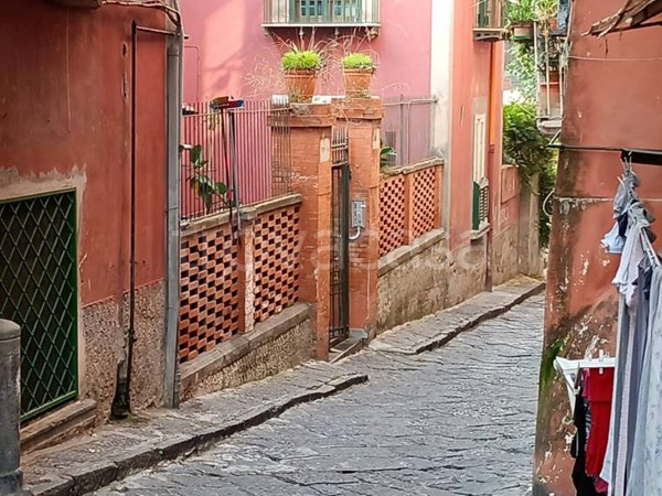 appartamento in vendita a Napoli