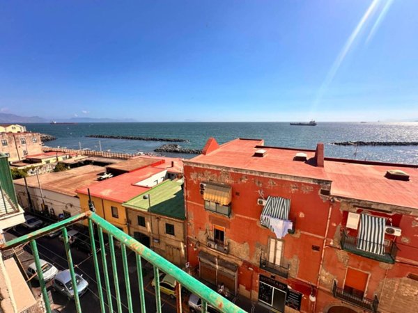 appartamento in vendita a Napoli in zona Ponticelli