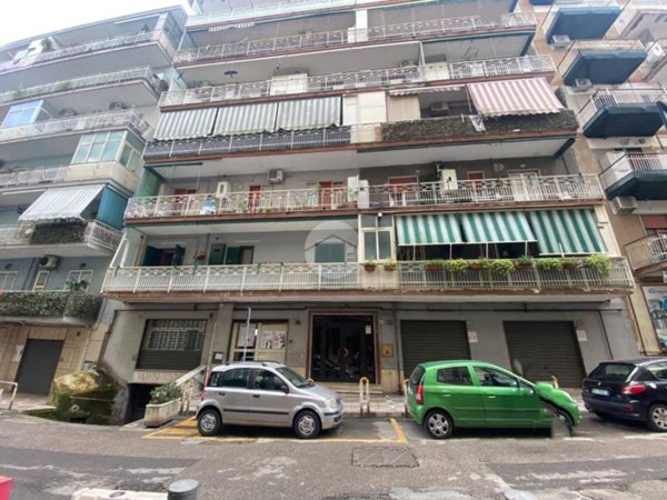 appartamento in vendita a Napoli in zona Pianura