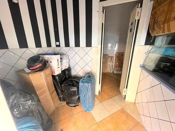 negozio in vendita a Napoli