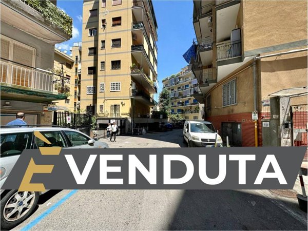 monolocale in vendita a Napoli in zona Vomero