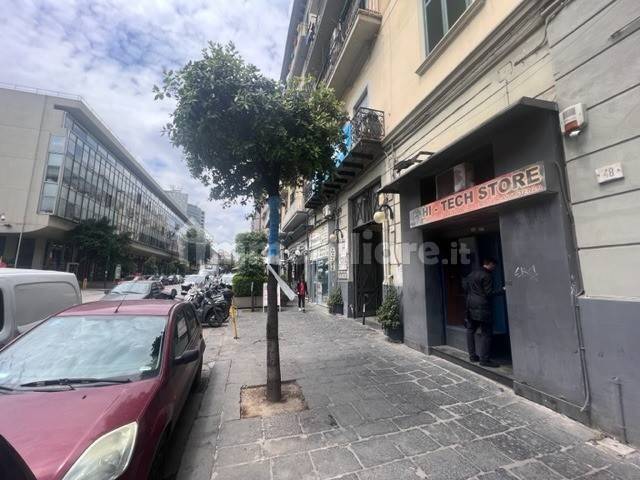 appartamento in vendita a Napoli in zona Vicaria