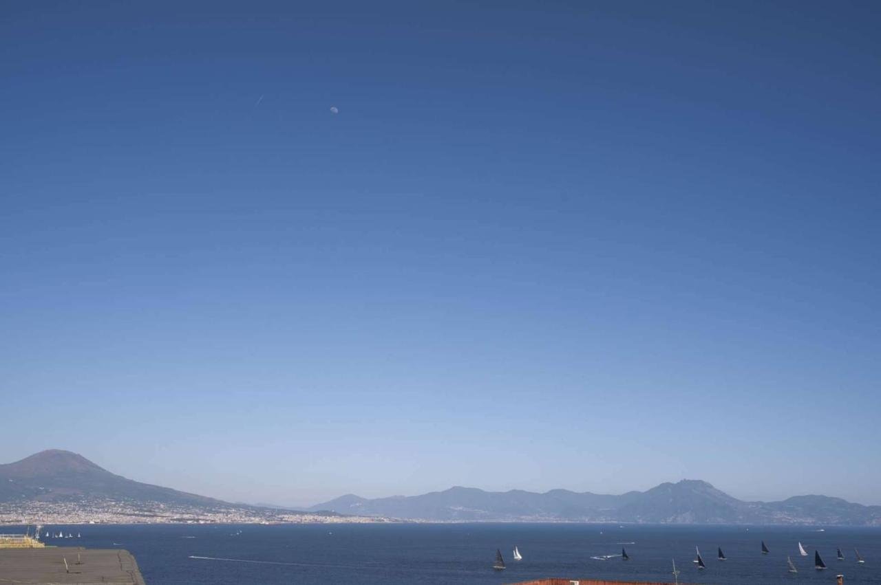 appartamento in vendita a Napoli in zona Bagnoli