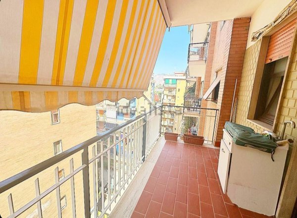 appartamento in vendita a Napoli in zona Arenella