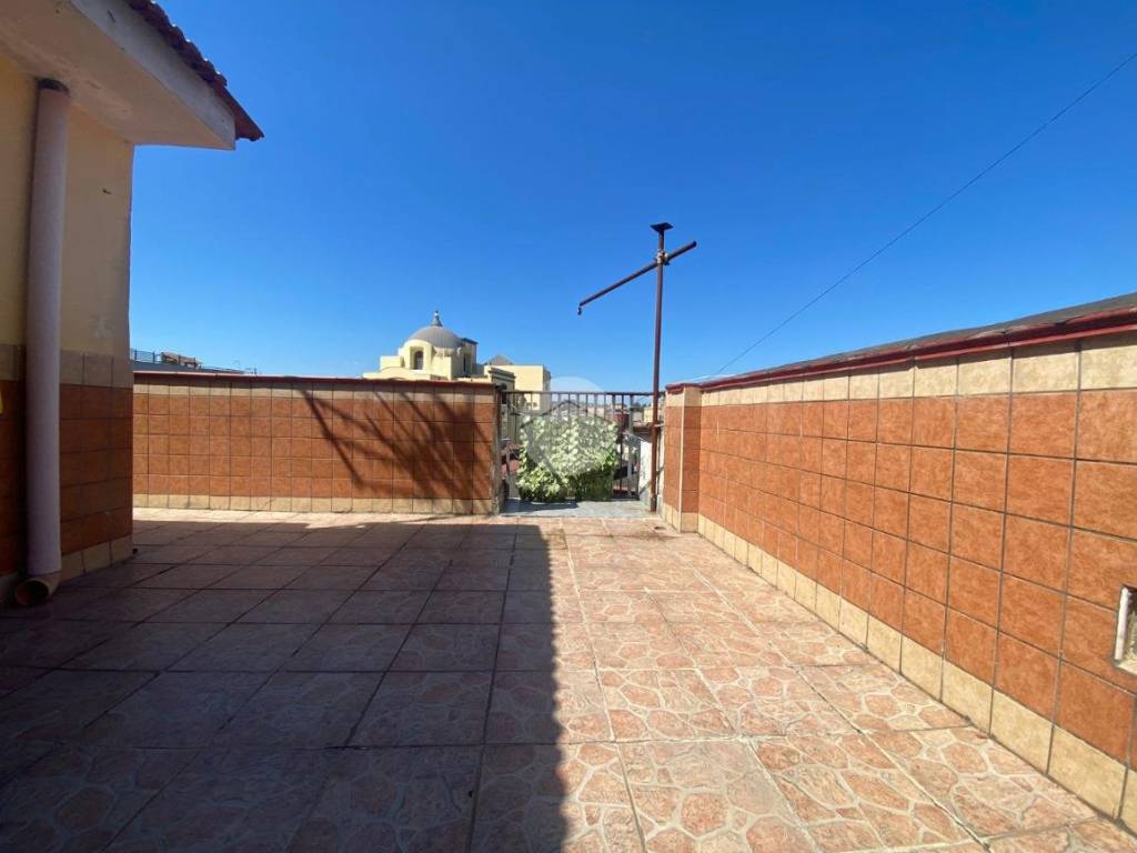appartamento in vendita a Napoli in zona Pianura