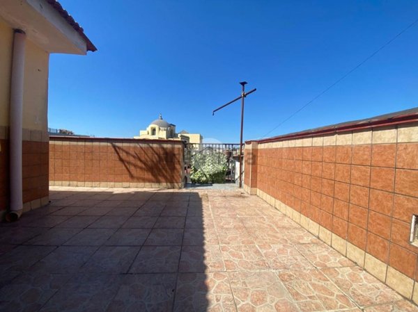 appartamento in vendita a Napoli in zona Pianura