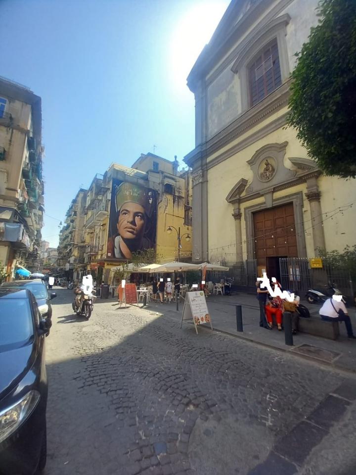 appartamento in vendita a Napoli in zona San Lorenzo