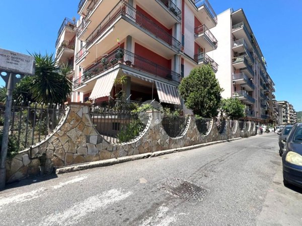 appartamento in vendita a Napoli in zona Pianura