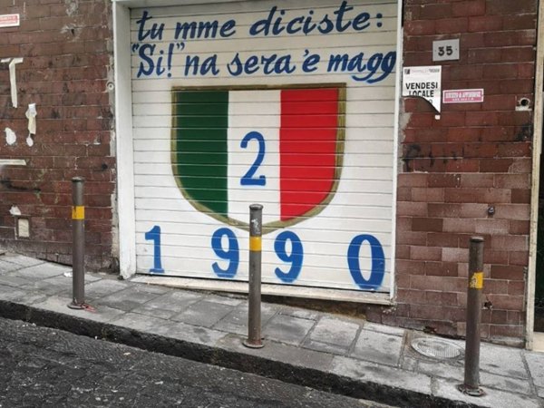 negozio in vendita a Napoli
