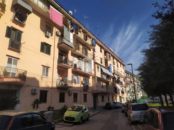 appartamento in vendita a Napoli in zona San Giovanni a Teduccio