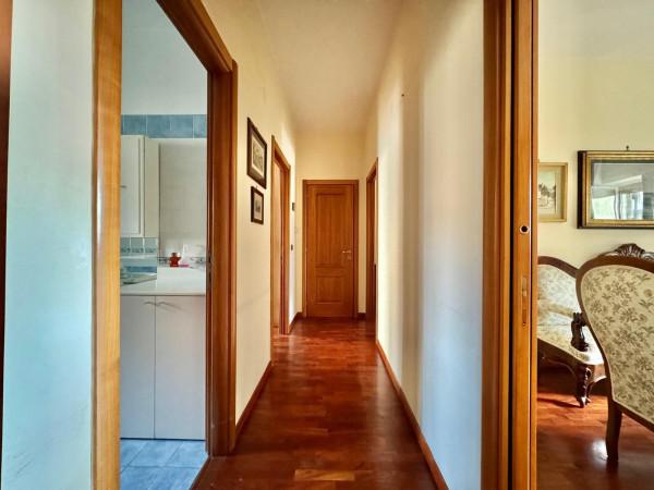 appartamento in vendita a Napoli in zona Arenella