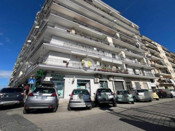 appartamento in vendita a Napoli in zona Pianura