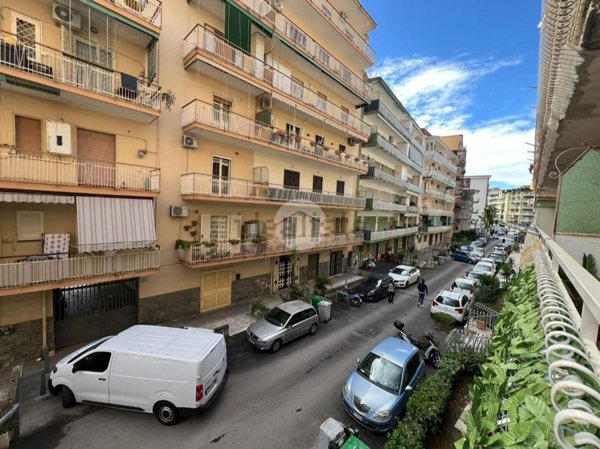 appartamento in vendita a Napoli in zona Pianura