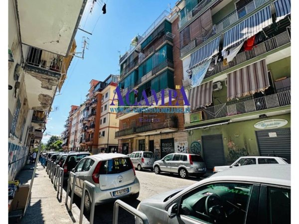 appartamento in vendita a Napoli in zona Secondigliano
