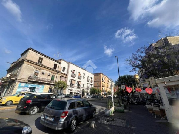 monolocale in vendita a Napoli in zona San Carlo all'Arena
