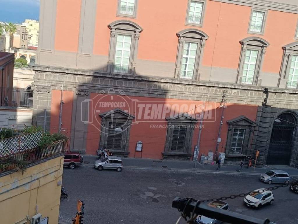 appartamento in vendita a Napoli in zona Stella
