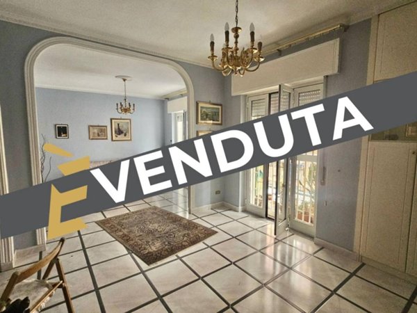 appartamento in vendita a Napoli in zona Bagnoli