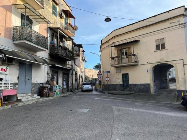 appartamento in vendita a Napoli in zona Chiaiano