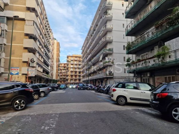 appartamento in vendita a Napoli in zona Vomero