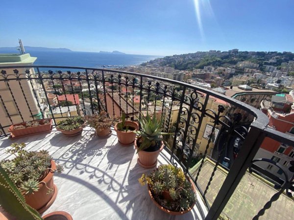 appartamento in vendita a Napoli in zona Vomero