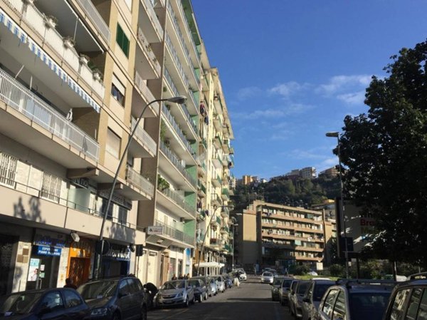 appartamento in vendita a Napoli in zona Fuorigrotta