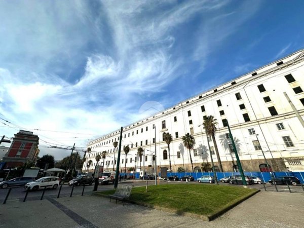 appartamento in vendita a Napoli in zona Pendino / San Giuseppe