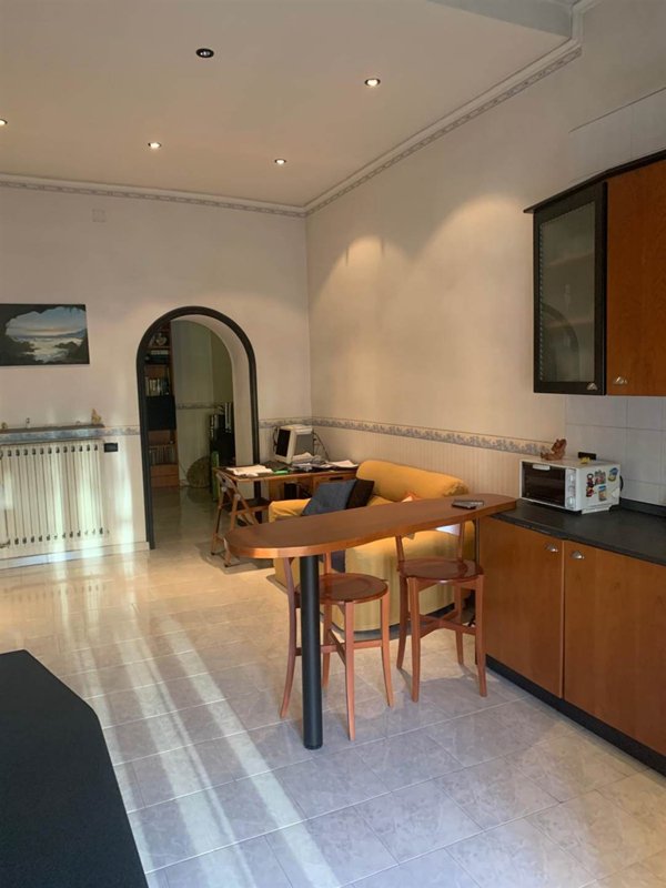 appartamento in vendita a Napoli in zona Pendino / San Giuseppe