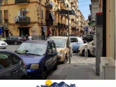 negozio in vendita a Napoli